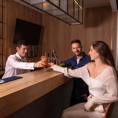 Villa Apartman - Hotel OTP Balatonszemes Balatonszemes