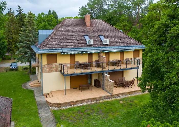 Lägenhet Villa Apartman *